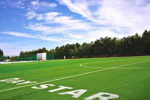 2024�ꆢ�����p�Z(y��)�W(xu��)У�W(xu��)�M(f��i)��(bi��o)��(zh��n)�Ƕ�����