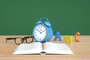 �����׃��@����У�^�����r�g