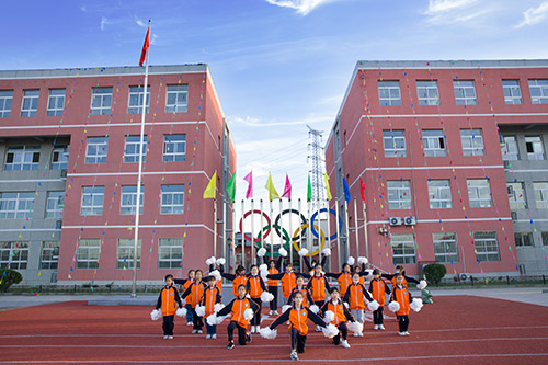 ��ꖲ��ŌWУ