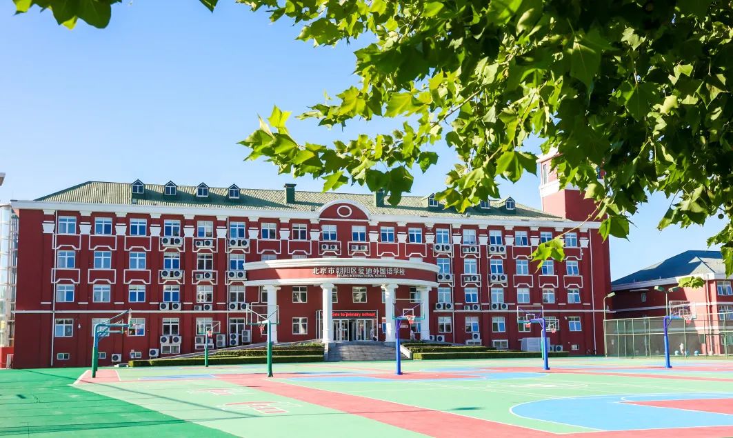 �����۵χ��H�WУ