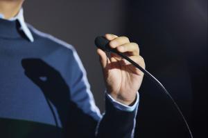 ȫ���������֌��IԺУ�����˔��R��