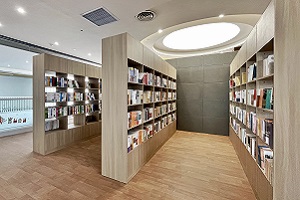 ���ҫ�߼��ЌW��Ӣ�A���B�WУ���n���wϵ