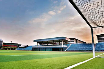 ���ﺲ�WУ