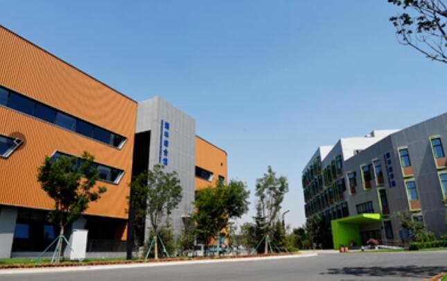 ҫ�A���H�����W(xu��)У�������fУ�^(q��)