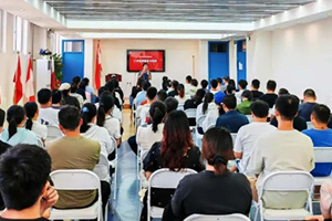 北京市朝陽區博雅學校開展家長會，攜手共創未來！