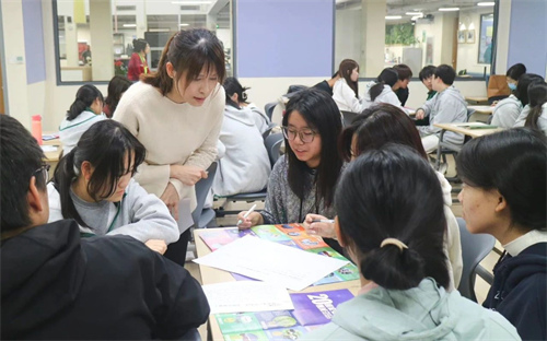 香港匯基書院(東九龍)來訪青苗學(xué)校拍攝圖