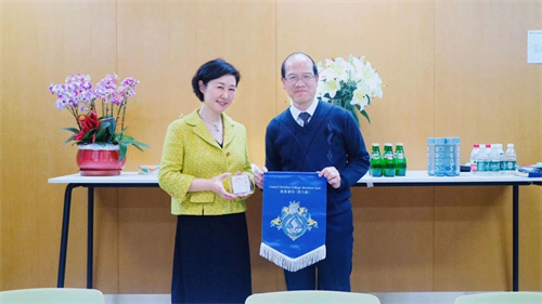 香港匯基書院(東九龍)來訪青苗學(xué)校拍攝圖