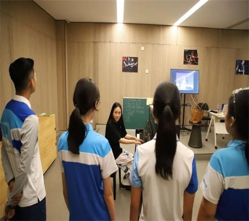 未來領導力學校中學部冬令營