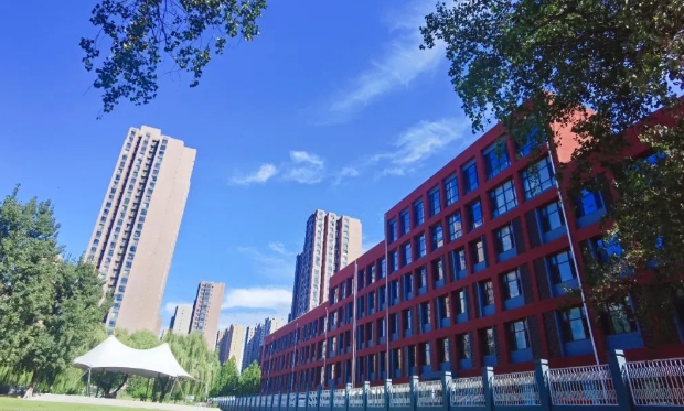 �����е������С�W