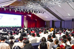 北京東方紅學(xué)校開展法制宣傳活動：落實憲法宣傳，維護(hù)校園安全！