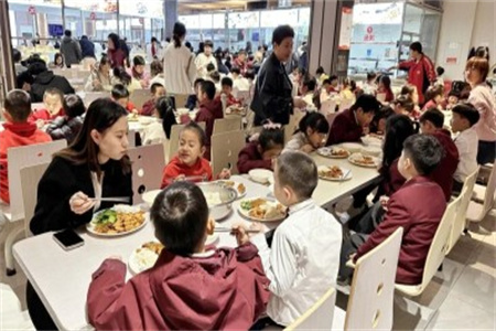 �����|���t�W(xu��)У