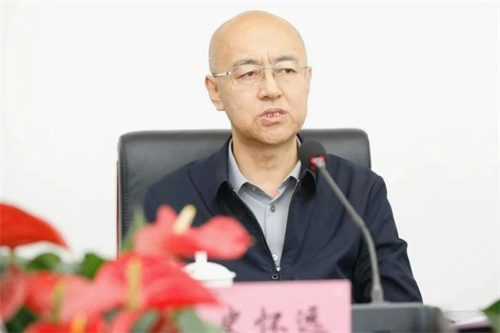 中關(guān)村外國語學(xué)校加盟北京一零一中教育集團(tuán)g