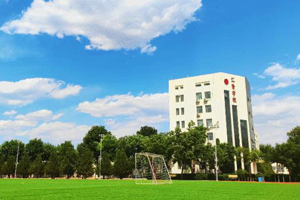 �����ЅR�t�WУ