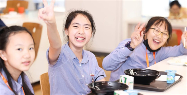 �������fҫ��ҫ�A���H�WУ�n�̷����