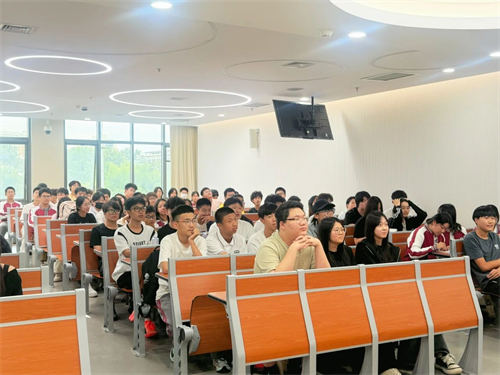 ����ͬ������Z�W(xu��)У��F����