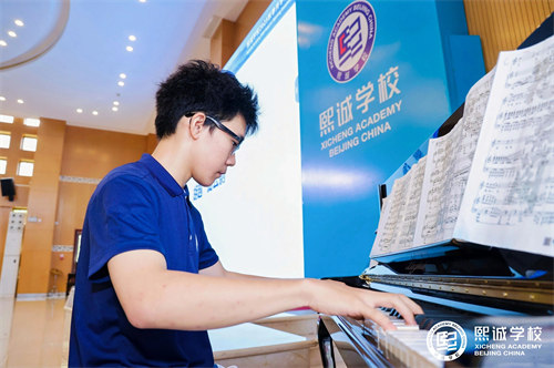 �������d���\�WУ�_�W��Y